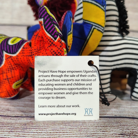 Set of 4 Handmade Stuffed Animals From Uganda, set 2 - Picture 8 of 8